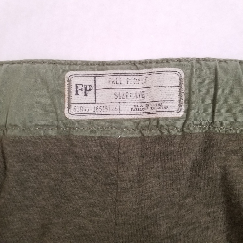 Free People NWT Army Green Crop Pants - Picture 6 of 8